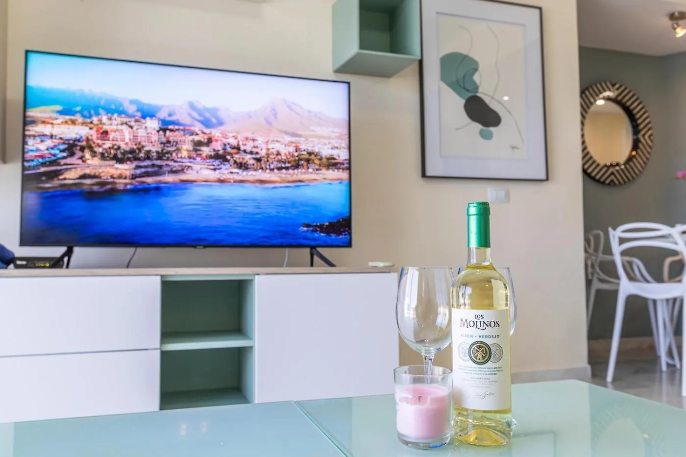 Apartment In Beachfront Complex In El Duque Area, Costa Adeje 스페인